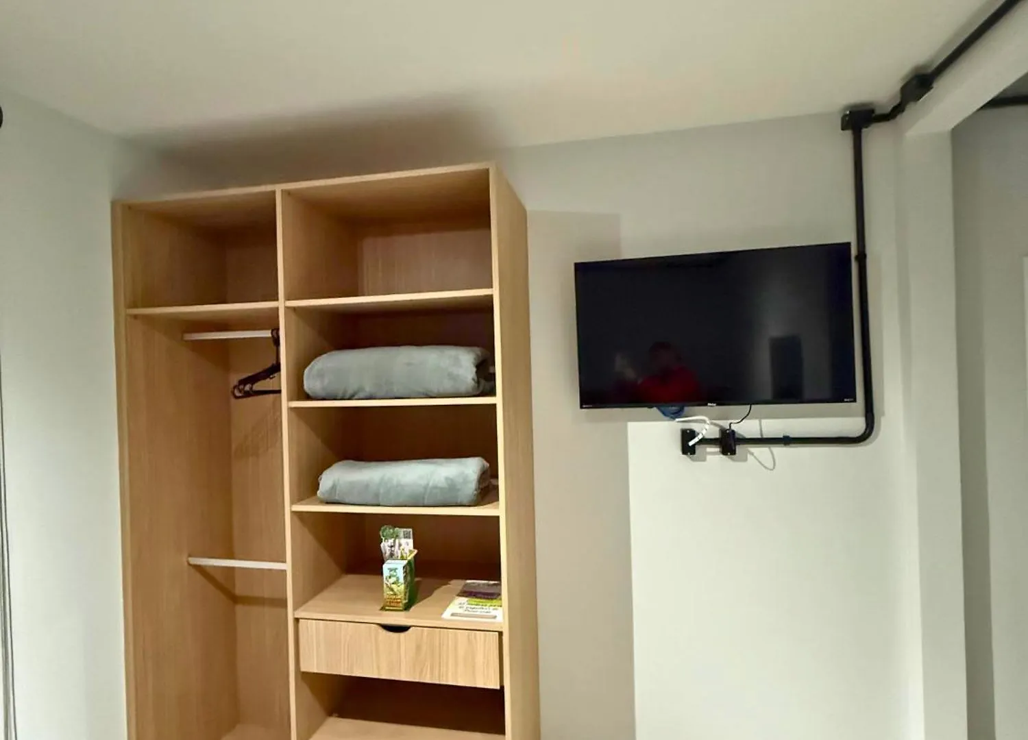 Studios 422 Помероди Бразилия